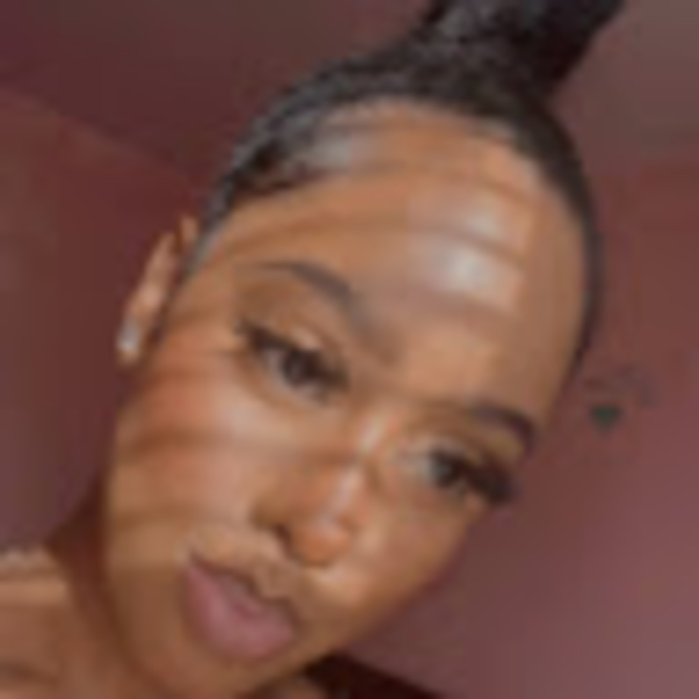 Meet your Posher, Keisha